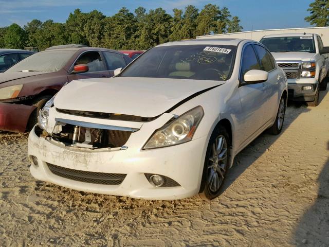 JN1CV6AP8AM403184 - 2010 INFINITI G37 BASE WHITE photo 2