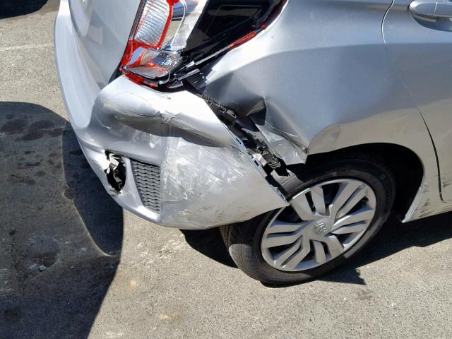 JHMGK5H59GX006983 - 2016 HONDA FIT LX SILVER photo 9