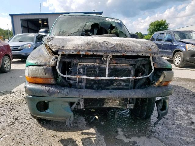 1B7GG26N4YS534689 - 2000 DODGE DAKOTA GREEN photo 9