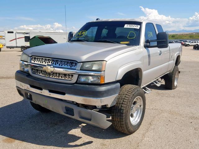 1GCHK29U54E290291 - 2004 CHEVROLET SILVERADO BROWN photo 2