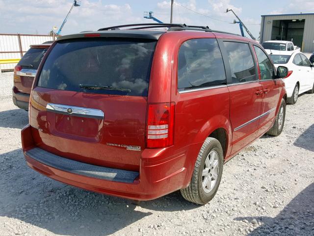 2A4RR5D14AR214052 - 2010 CHRYSLER TOWN & COU RED photo 4