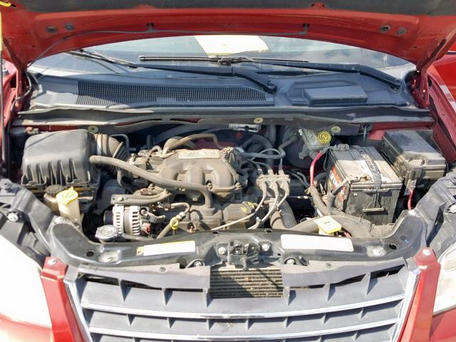 2A4RR5D14AR214052 - 2010 CHRYSLER TOWN & COU RED photo 7