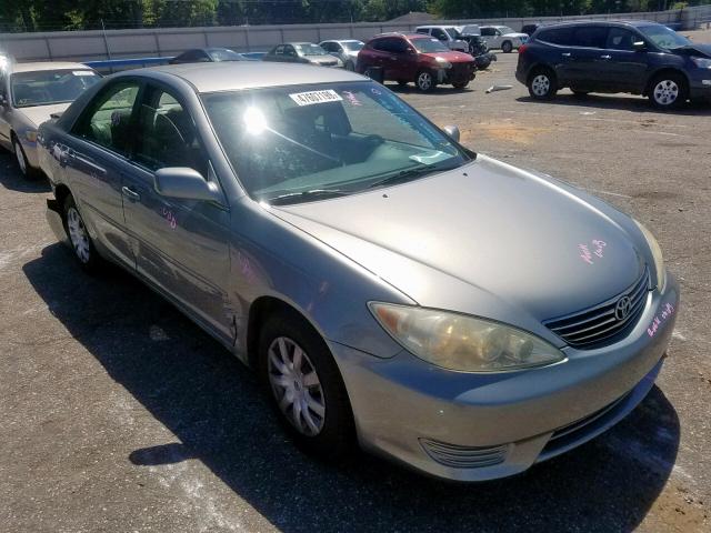 4T1BE32K95U627916 - 2005 TOYOTA CAMRY LE SILVER photo 1