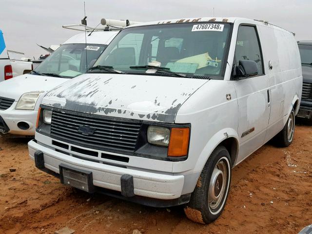 1GCDM19Z1RB216275 - 1994 CHEVROLET ASTRO WHITE photo 2