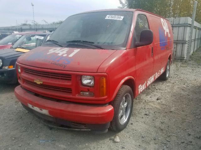 1GCEG15W2Y1189468 - 2000 CHEVROLET EXPRESS G1 RED photo 2