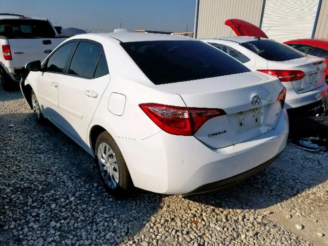 5YFBURHE3JP853274 - 2018 TOYOTA COROLLA L WHITE photo 3