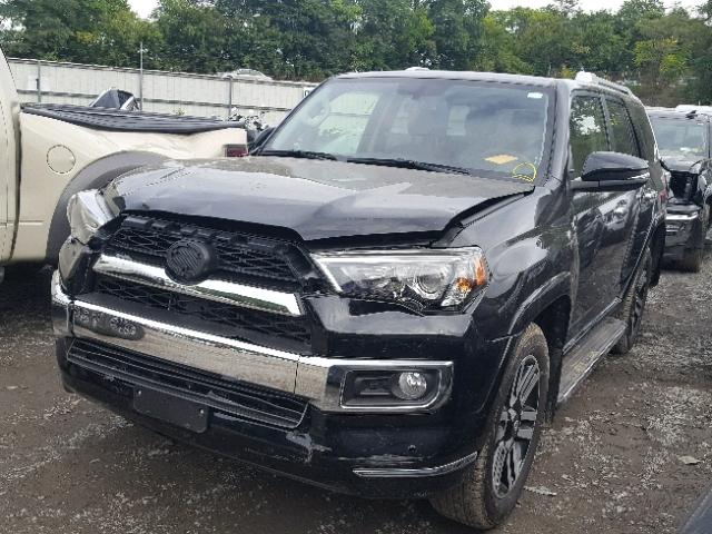 JTEBU5JR4J5510293 - 2018 TOYOTA 4RUNNER SR BLACK photo 2