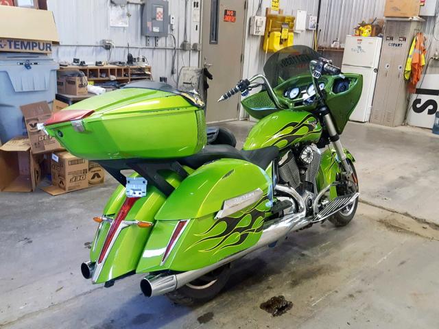 5VPDW36N9D3011881 - 2013 VICTORY MOTORCYCLES CROSS COUN GREEN photo 4