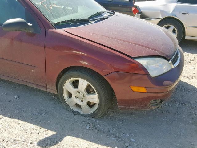 1FAHP34N17W303257 - 2007 FORD FOCUS ZX4 MAROON photo 9