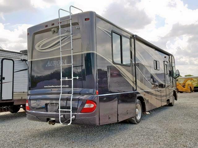 5B4MP67G073426207 - 2007 WORKHORSE CUSTOM CHASSIS MOTORHOME TWO TONE photo 4