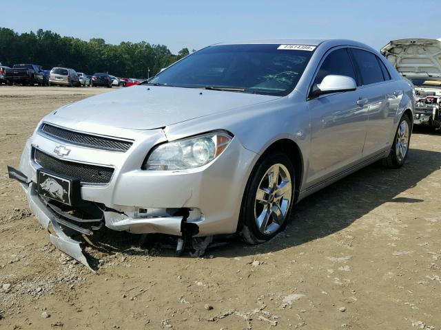 1G1ZC5EB8AF178381 - 2010 CHEVROLET MALIBU 1LT SILVER photo 2