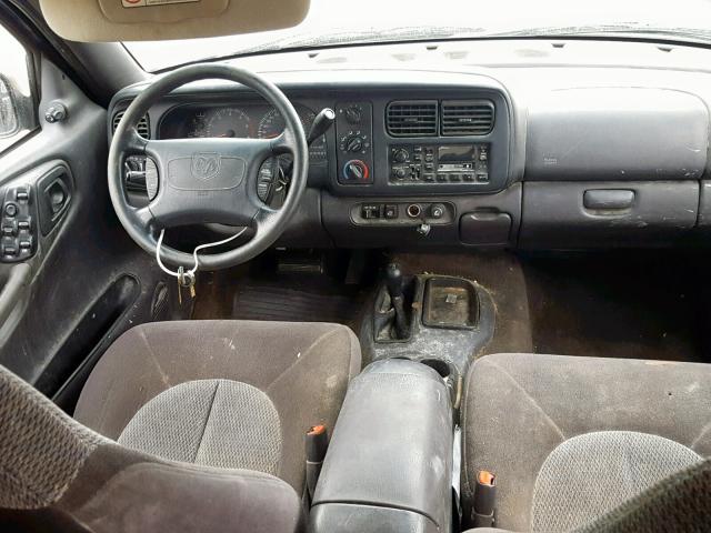 1B4HS28Y0XF615798 - 1999 DODGE DURANGO BLUE photo 9