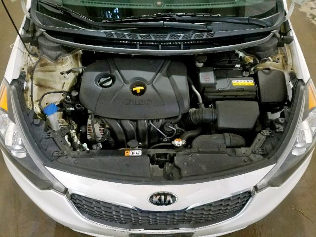 KNAFZ4A81F5333909 - 2015 KIA FORTE EX WHITE photo 7