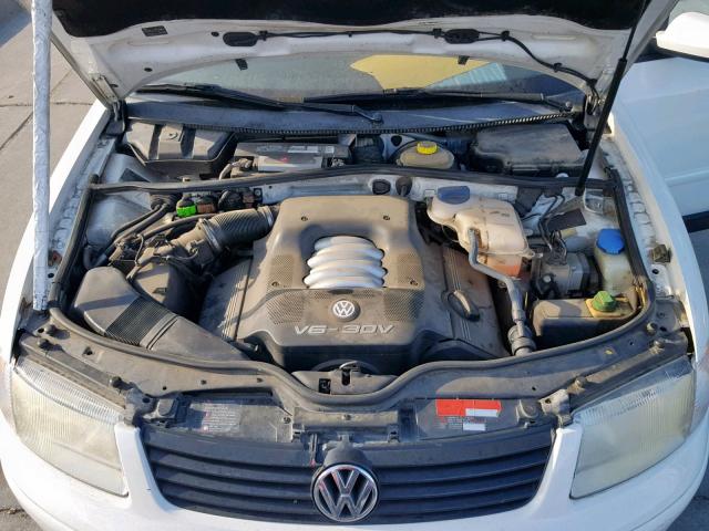 WVWMD23B4YP367890 - 2000 VOLKSWAGEN PASSAT GLS WHITE photo 7