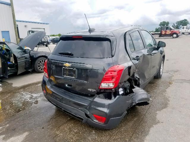 3GNCJKSB9KL214907 - 2019 CHEVROLET TRAX LS GRAY photo 4