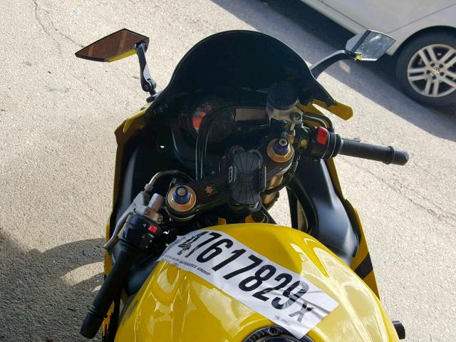 JS1GN7CA142110332 - 2004 SUZUKI GSX-R600 K YELLOW photo 9