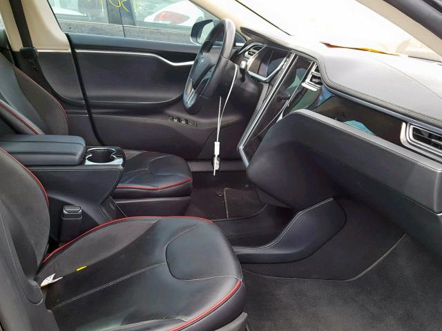 5YJSA1CP4DFP24737 - 2013 TESLA MODEL S أسود صورة 5