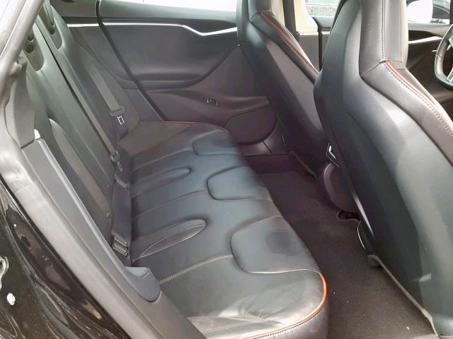 5YJSA1CP4DFP24737 - 2013 TESLA MODEL S أسود صورة 6