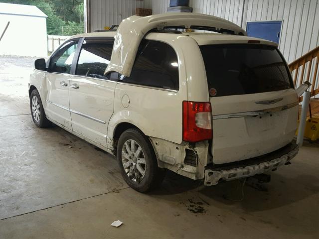 2C4RC1CG1CR252377 - 2012 CHRYSLER TOWN & COU WHITE photo 3