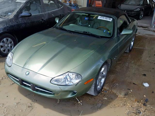 SAJJA42C3YNA04529 - 2000 JAGUAR XK8 GREEN photo 2