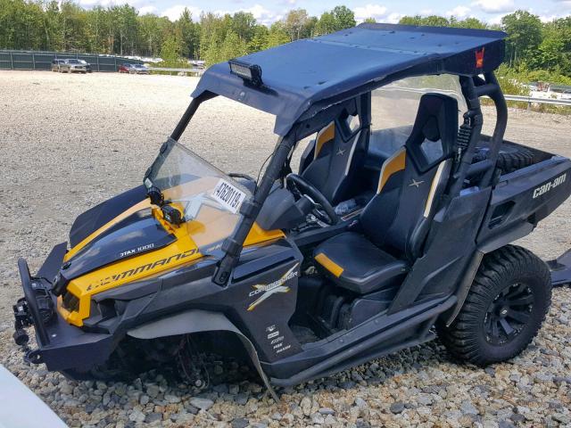 3JBKXLP19DJ000848 - 2013 CAN-AM COMMANDER YELLOW photo 2