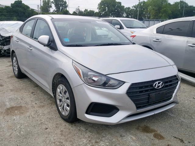 3KPC24A33JE021196 - 2018 HYUNDAI ACCENT SE SILVER photo 1