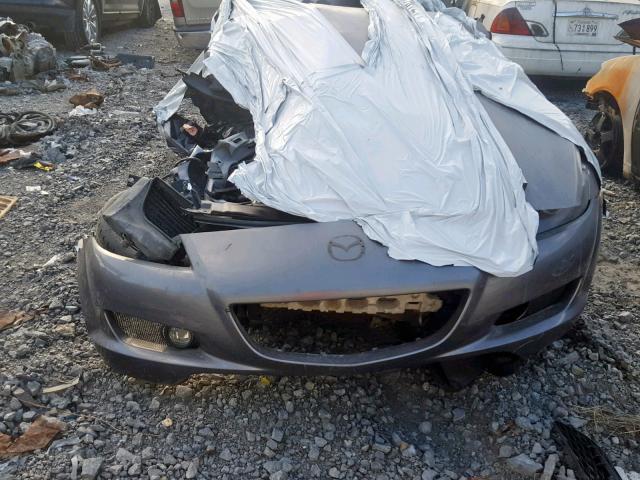 JM1FE173840124427 - 2004 MAZDA RX8 GRAY photo 7