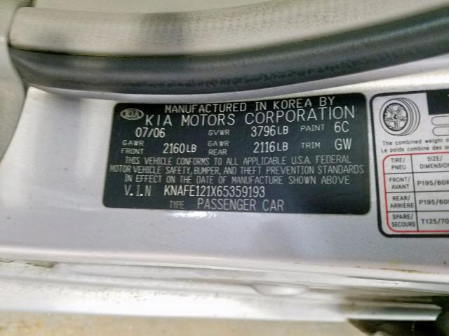 KNAFE121X65359193 - 2006 KIA NEW SPECTR SILVER photo 10