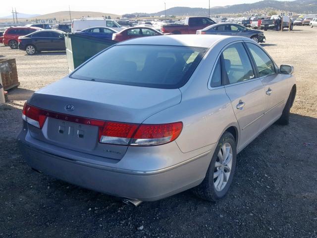 KMHFC46FX6A120603 - 2006 HYUNDAI AZERA SE SILVER photo 4