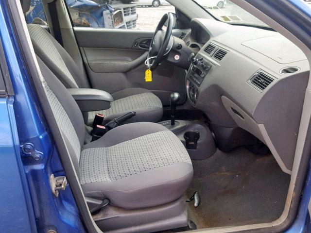 1FAFP34N95W174785 - 2005 FORD FOCUS ZX4 BLUE photo 5