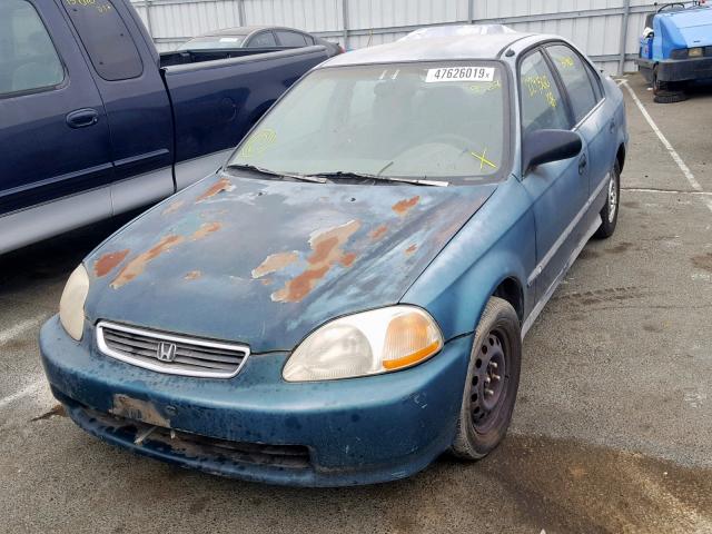 1HGEJ6622TL023573 - 1996 HONDA CIVIC DX GREEN photo 2