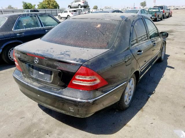 WDBRF61J74F530466 - 2004 MERCEDES-BENZ C 240 BLACK photo 4