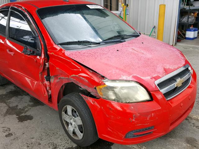 KL1TD5DE6AB131340 - 2010 CHEVROLET AVEO LS RED photo 9