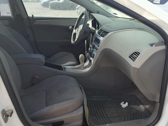 1G1ZA5E09AF286481 - 2010 CHEVROLET MALIBU LS 白色 照片 5