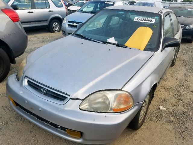 1HGEJ6528TL059236 - 1996 HONDA CIVIC DX SILVER photo 2