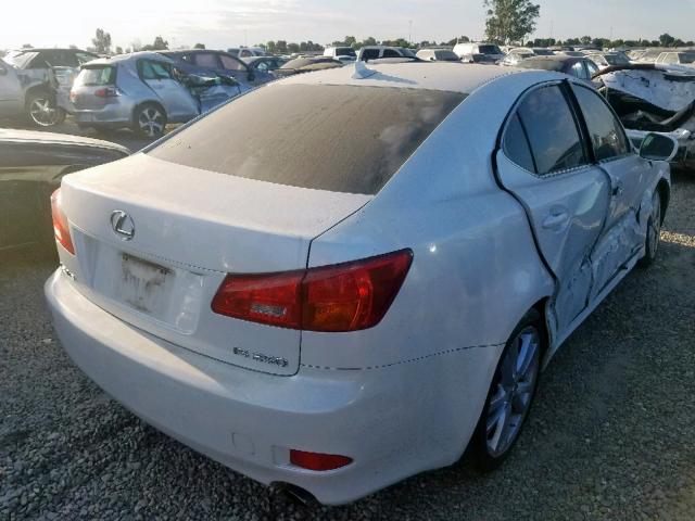 JTHBK262072051826 - 2007 LEXUS IS 250 WHITE photo 4