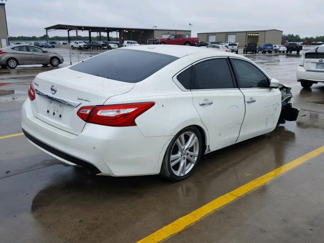 1N4BL3AP1HC109662 - 2017 NISSAN ALTIMA 3.5 WHITE photo 4