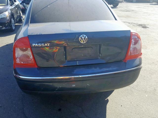 WVWPD63B44E136448 - 2004 VOLKSWAGEN PASSAT GLS BLACK photo 9