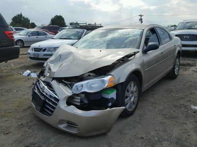 1C3AL56R24N316477 - 2004 CHRYSLER SEBRING LX GOLD photo 2