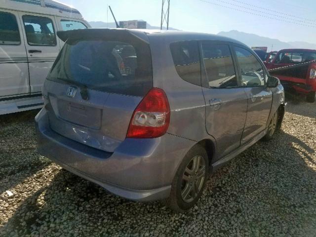 JHMGD38648S050010 - 2008 HONDA FIT SPORT GRAY photo 4