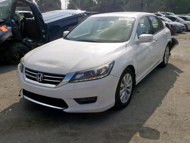 1HGCR3F84FA026686 - 2015 HONDA ACCORD EXL WHITE photo 2