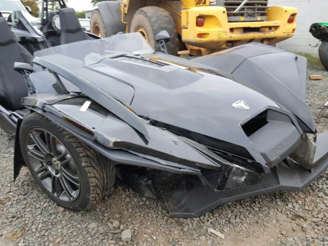 57XAASFA1J8126990 - 2018 POLARIS SLINGSHOT BLACK photo 9