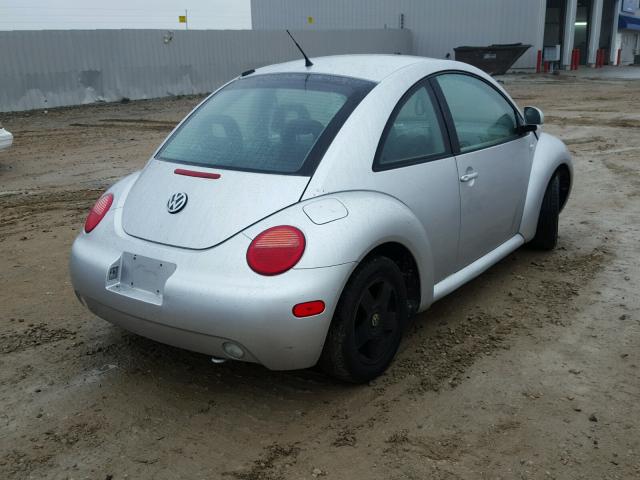3VWBC21C3XM435068 - 1999 VOLKSWAGEN NEW BEETLE Gümüş foto 4