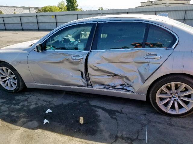 WBAHN83517DT68729 - 2007 BMW 750 SILVER photo 9