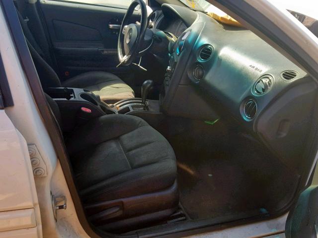2G2WP552061105328 - 2006 PONTIAC GRAND PRIX WHITE photo 5