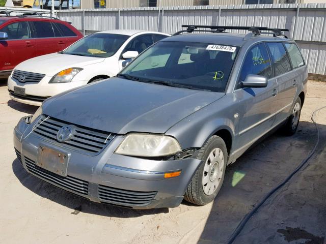 WVWND63B63E072533 - 2003 VOLKSWAGEN PASSAT GL SILVER photo 2