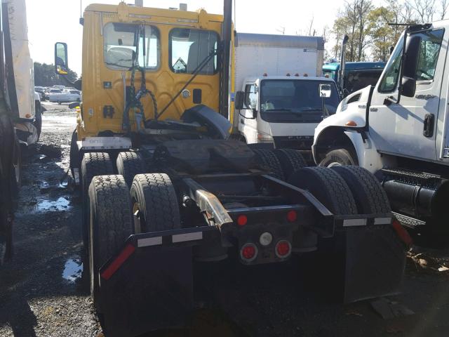 1FUJGEDV4BSAX7251 - 2011 FREIGHTLINER CASCADIA 1 YELLOW photo 3