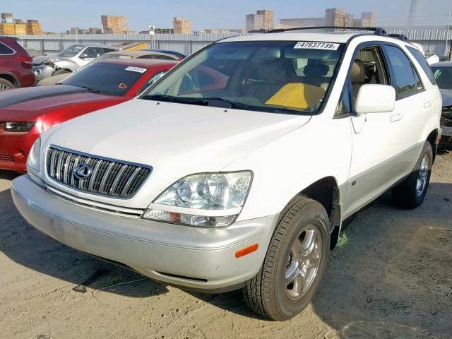 JTJGF10U820121543 - 2002 LEXUS RX 300 TWO TONE photo 2