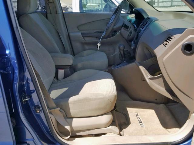 KM8JM12B96U443466 - 2006 HYUNDAI TUCSON GL BLUE photo 5