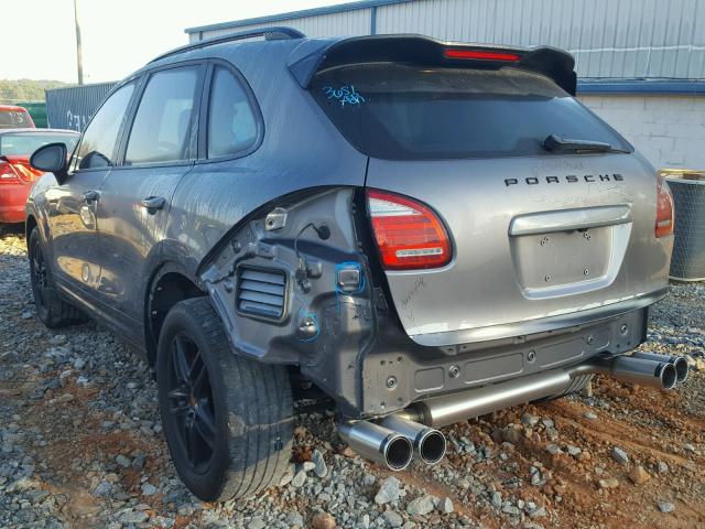 WP1AB2A28BLA55130 - 2011 PORSCHE CAYENNE S GRAY photo 3